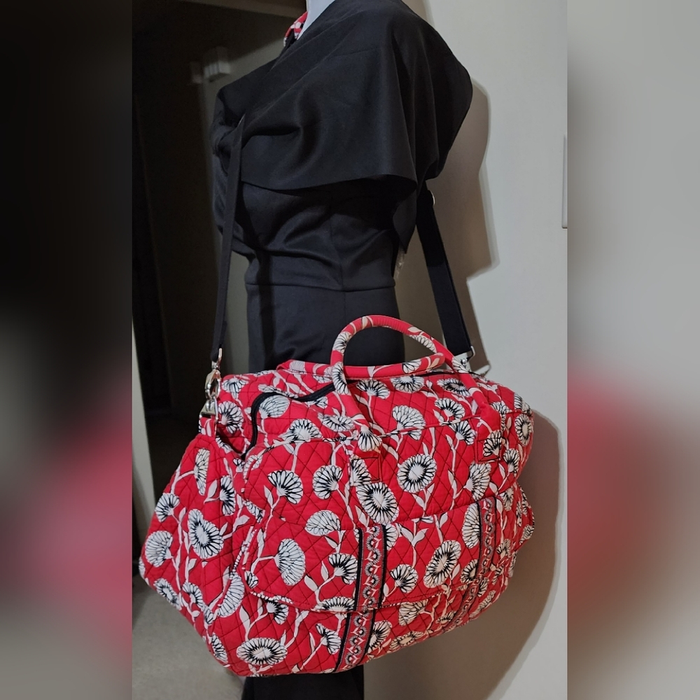 Deco Daisy Grand Weekender Travel Carry On Travel Bag